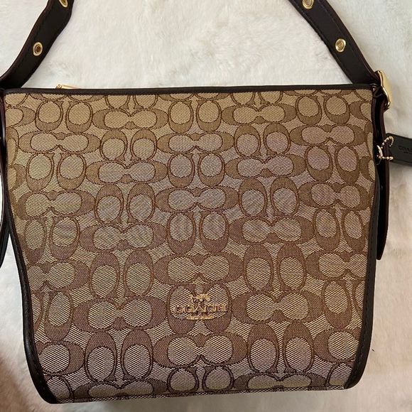 Coach Small Duflette in Signature Jacquard Li/Khaki/Brown Brand New with Tags - Picture 4 of 16